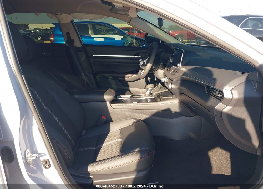 2024 NISSAN ALTIMA SR FWD VIN: 1N4BL4CV9RN427262