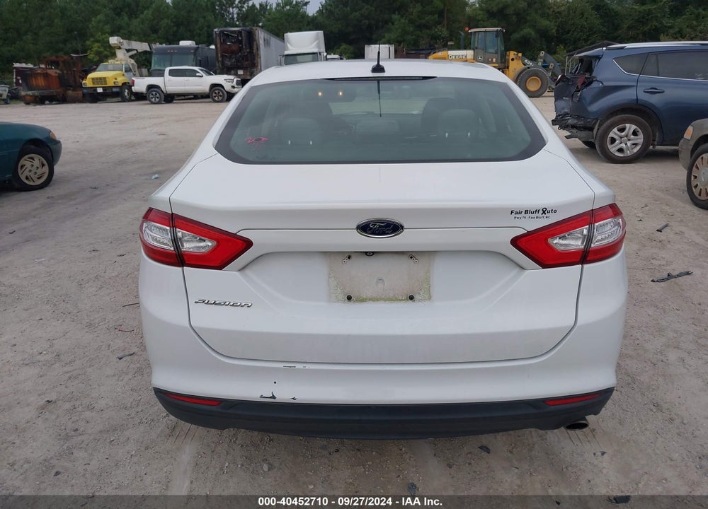 2015 FORD FUSION S VIN: 3FA6P0G72FR189547