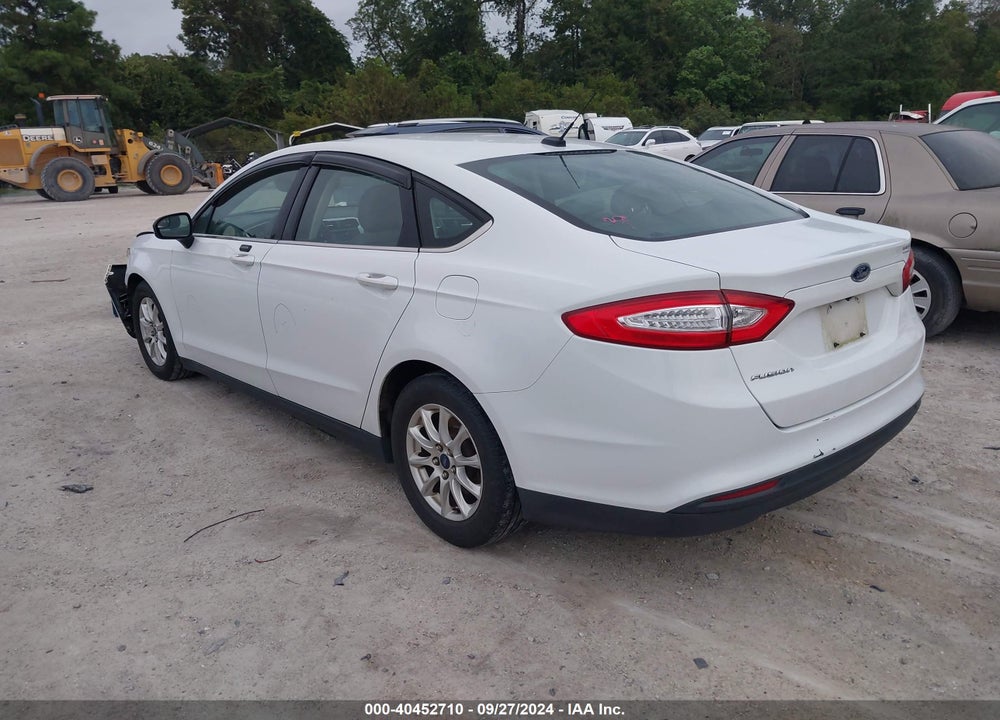 2015 FORD FUSION S VIN: 3FA6P0G72FR189547