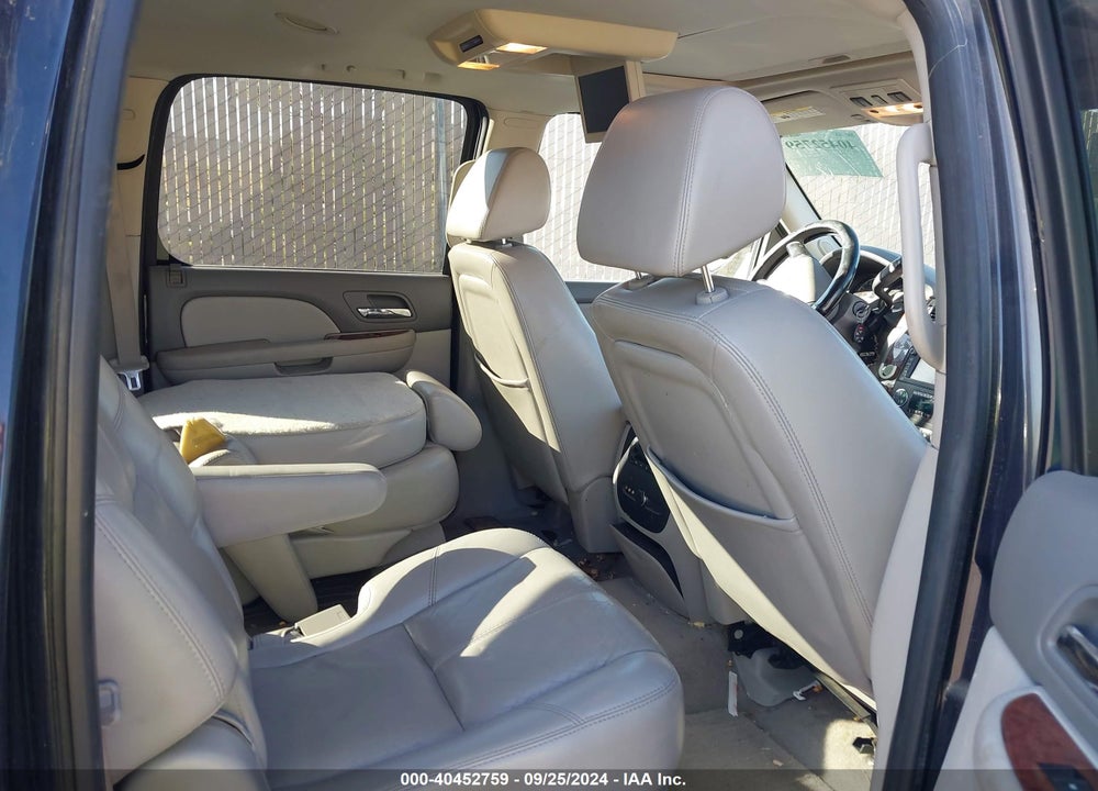 2007 CHEVROLET SUBURBAN 1500 LTZ VIN: 1GNFK16337J236343