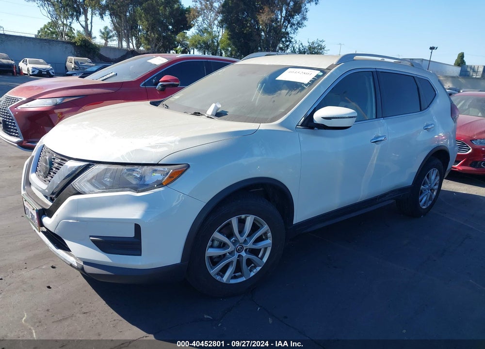 2020 NISSAN ROGUE SV FWD VIN: 5N1AT2MT1LC795196