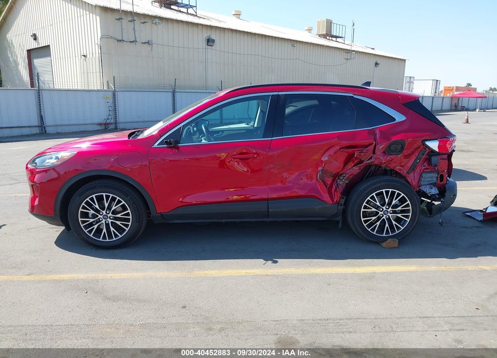 2022 FORD ESCAPE TITANIUM PLUG-IN HYBRID VIN: 1FMCU0LZ2NUA41141