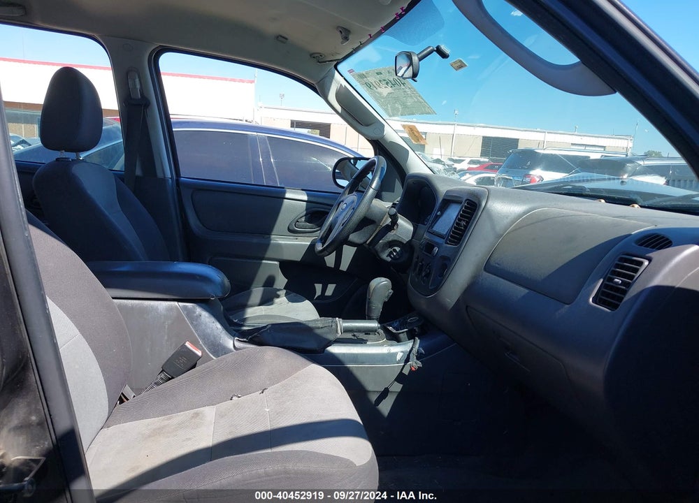 2007 FORD ESCAPE VIN: 1FMYU02Z57KB59643