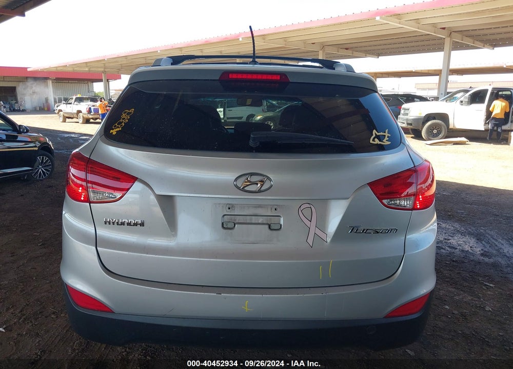 2012 HYUNDAI TUCSON GLS VIN: KM8JU3AC7CU445217
