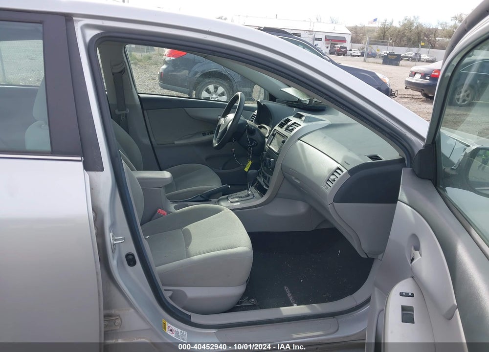 2013 TOYOTA COROLLA LE VIN: 2T1BU4EE4DC032485