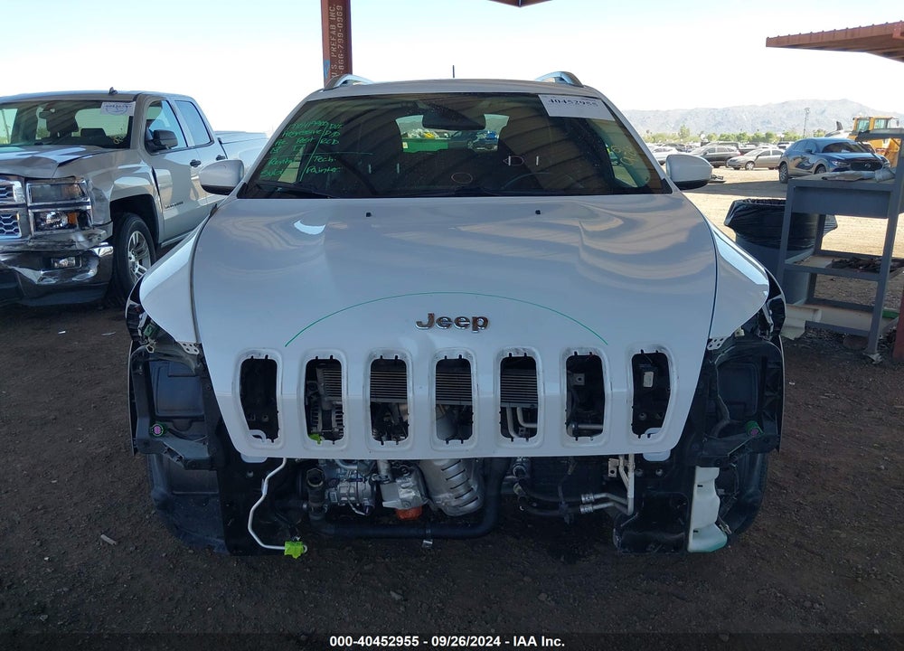 2017 JEEP CHEROKEE LATITUDE 4X4 VIN: 1C4PJMCB7HD229005