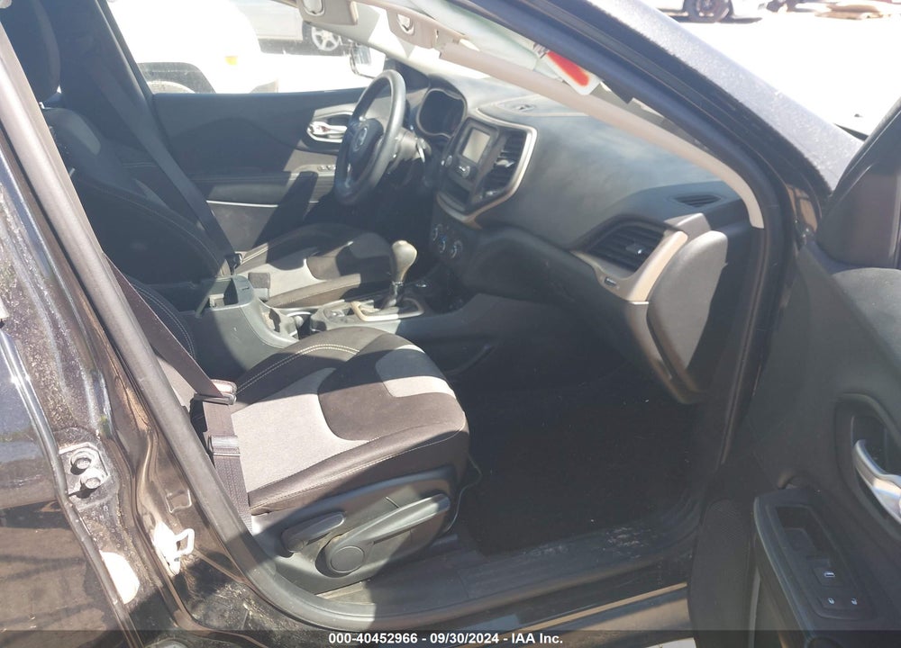 2015 JEEP CHEROKEE SPORT VIN: 1C4PJMAB9FW599974
