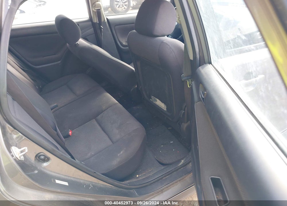 2004 TOYOTA MATRIX/XR VIN: 2T1KR32E44C217720
