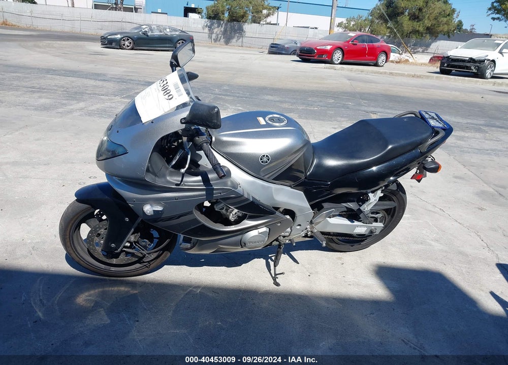 2004 YAMAHA YZF600 R VIN: JYA5AHE034A041566