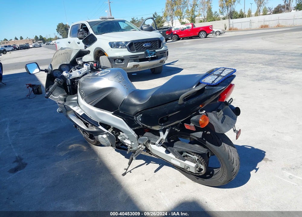 2004 YAMAHA YZF600 R VIN: JYA5AHE034A041566