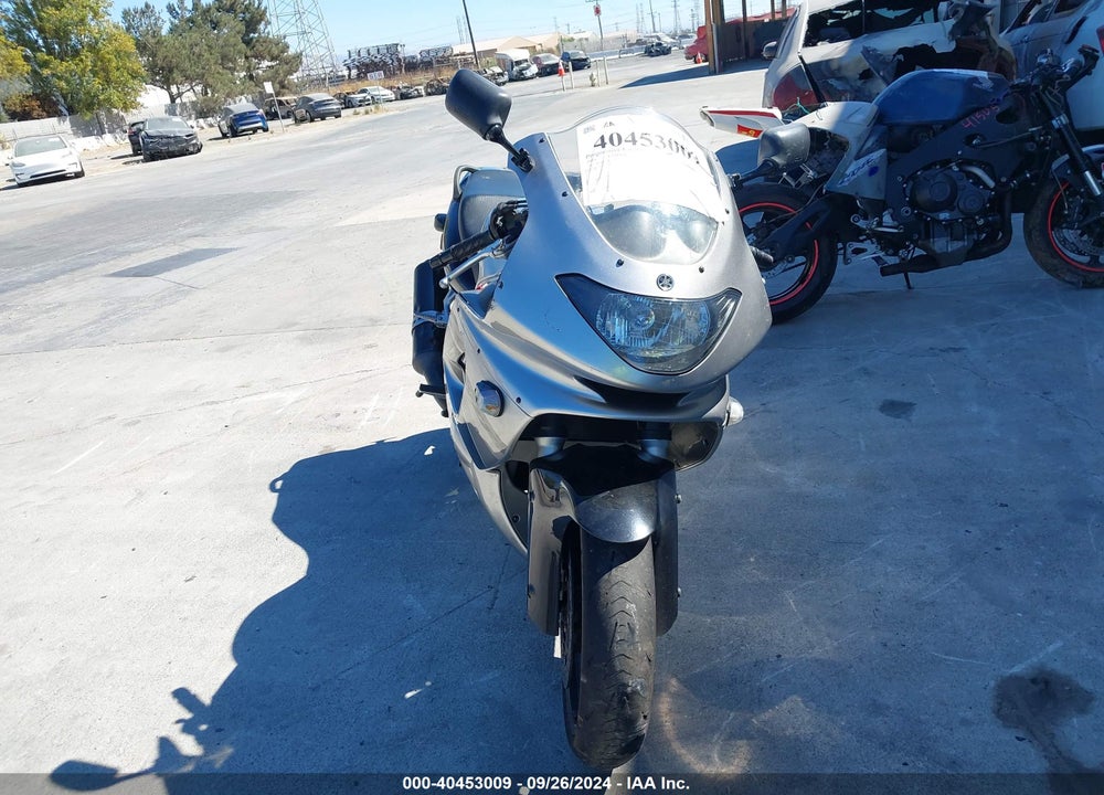 2004 YAMAHA YZF600 R VIN: JYA5AHE034A041566