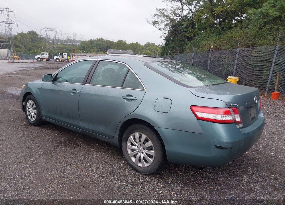 2011 TOYOTA CAMRY LE VIN: 4T1BF3EK4BU681533