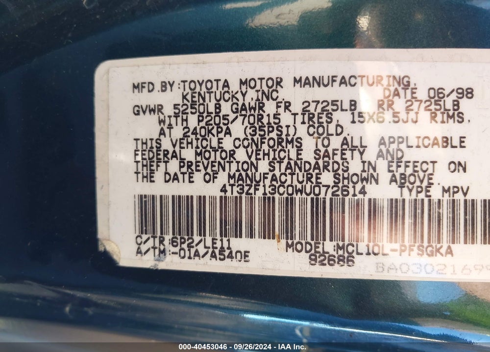 1998 TOYOTA SIENNA XLE VIN: 4T3ZF13C0WU072614