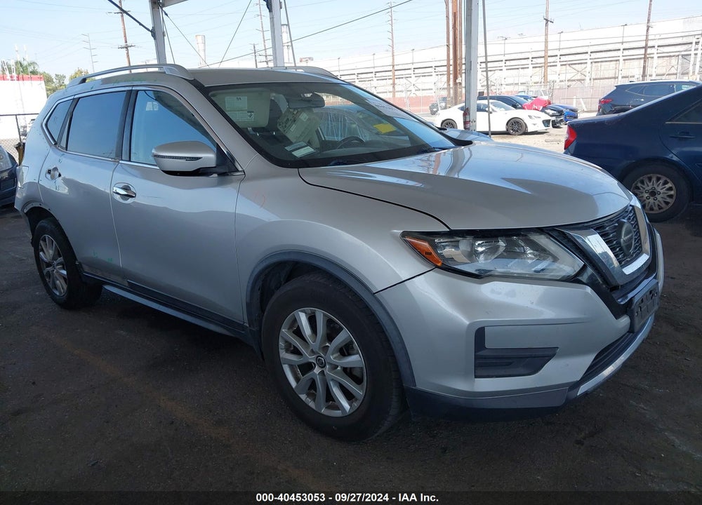 2018 NISSAN ROGUE SV VIN: JN8AT2MT6JW486652