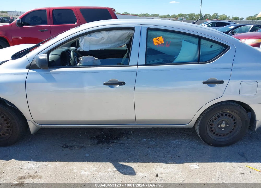 2015 NISSAN VERSA 1.6 S+ VIN: 3N1CN7APXFL892727