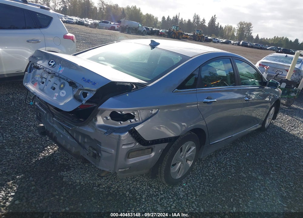 2015 HYUNDAI SONATA HYBRID VIN: KMHEC4A41FA137792