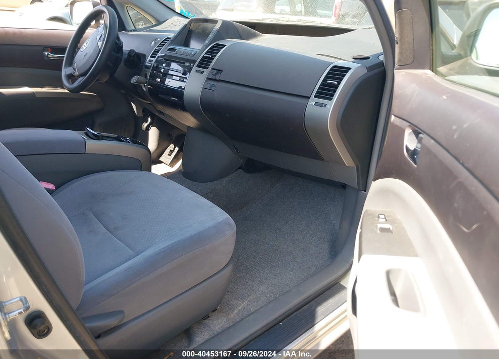 2005 TOYOTA PRIUS VIN: JTDKB20U057038909
