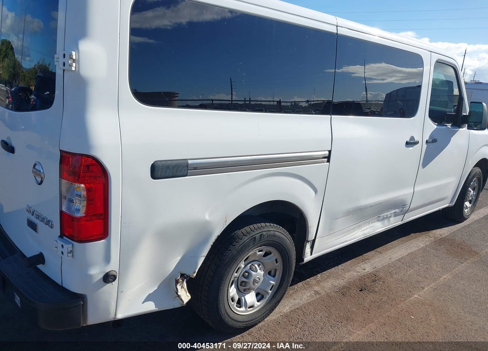 2013 NISSAN NV PASSENGER NV3500 HD S V6 VIN: 5BZBF0AA3DN202094