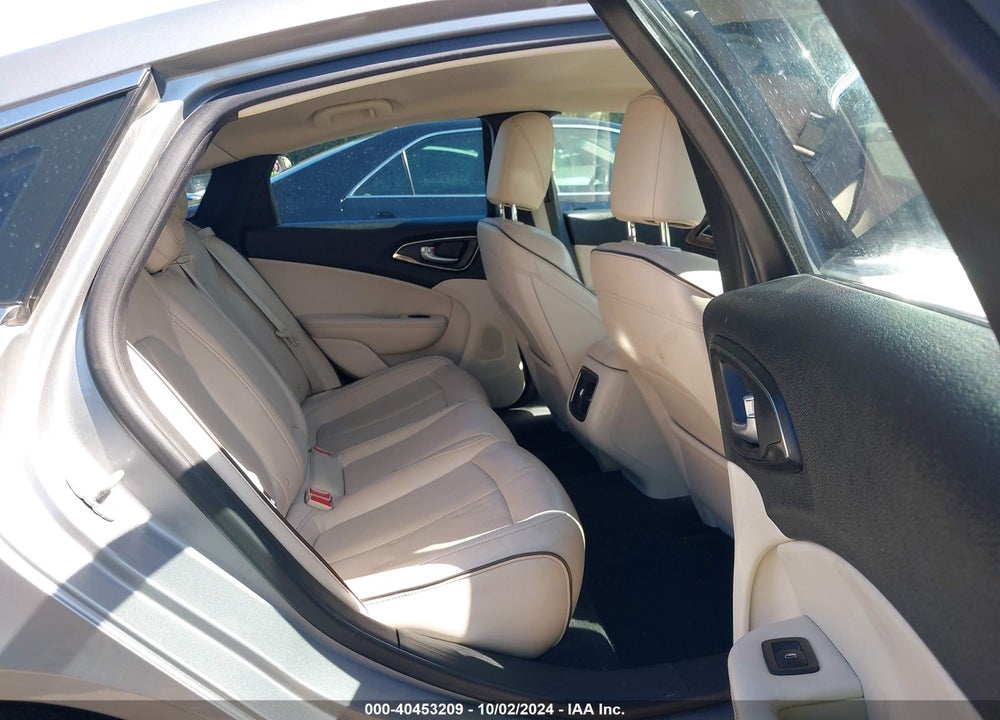 2015 CHRYSLER 200 C VIN: 1C3CCCEG6FN512471