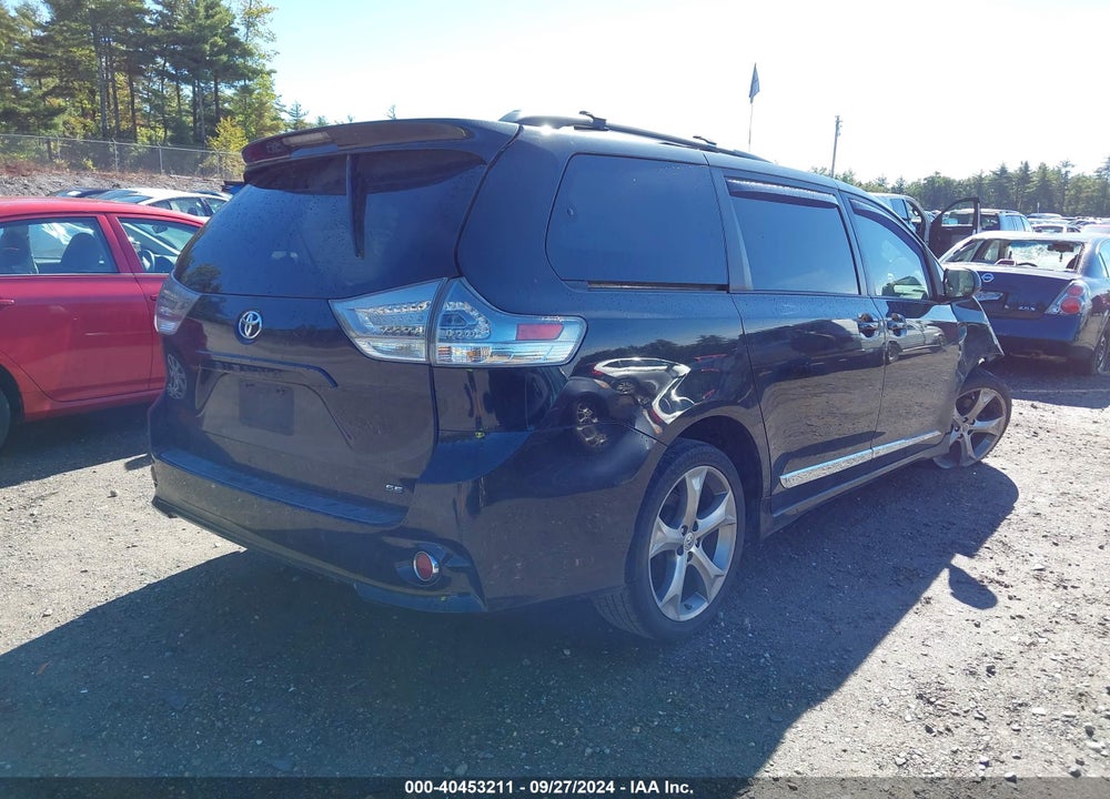 2011 TOYOTA SIENNA SE VIN: 5TDXK3DC1BS116046