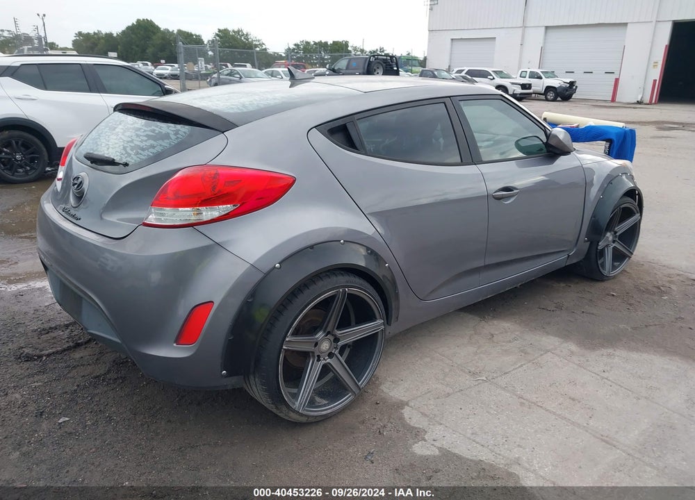 2016 HYUNDAI VELOSTER VIN: KMHTC6AD9GU267371
