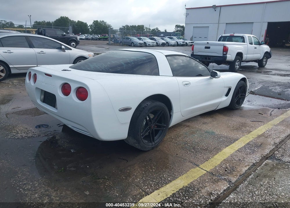 1998 CHEVROLET CORVETTE VIN: 1G1YY22G1W5120637
