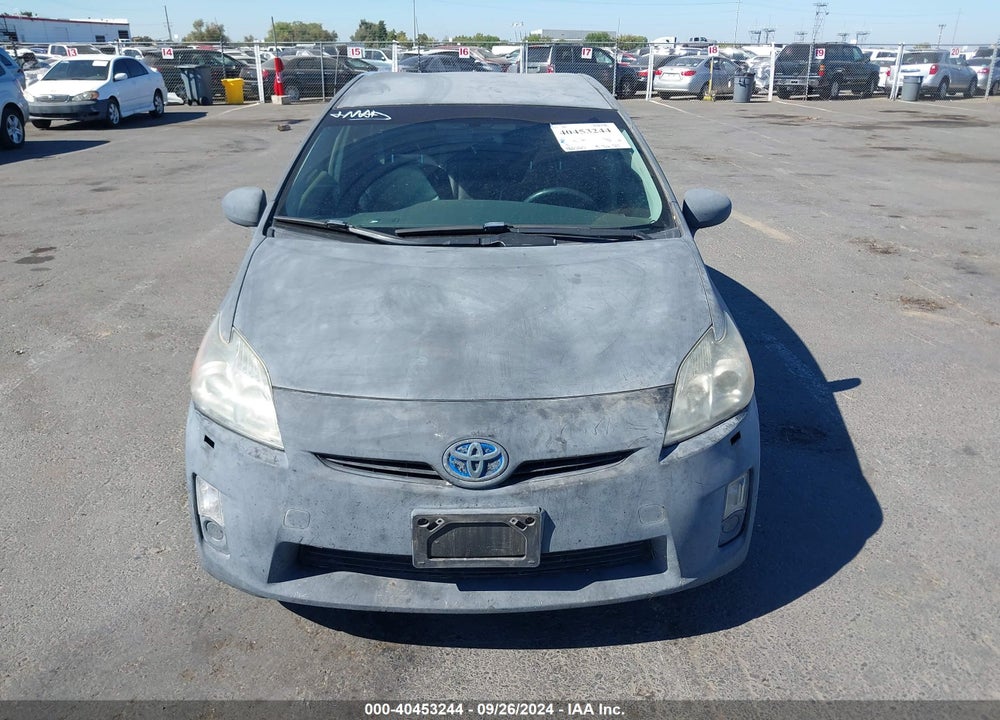 2011 TOYOTA PRIUS TWO VIN: JTDKN3DU1B1420176