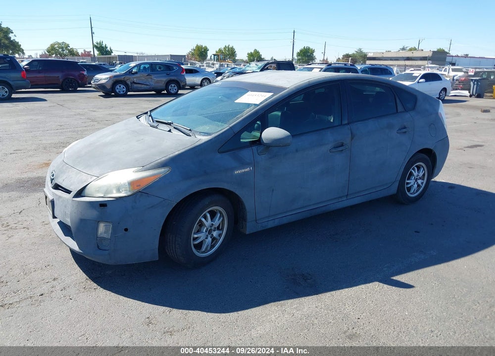 2011 TOYOTA PRIUS TWO VIN: JTDKN3DU1B1420176