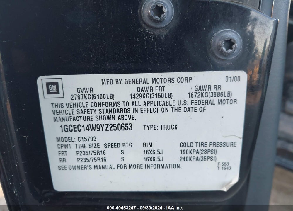 2000 CHEVROLET SILVERADO 1500 VIN: 1GCEC14W9YZ250653