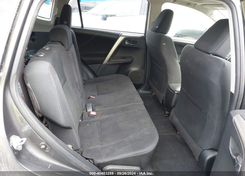 2014 TOYOTA RAV4 XLE VIN: JTMRFREV7EJ010668