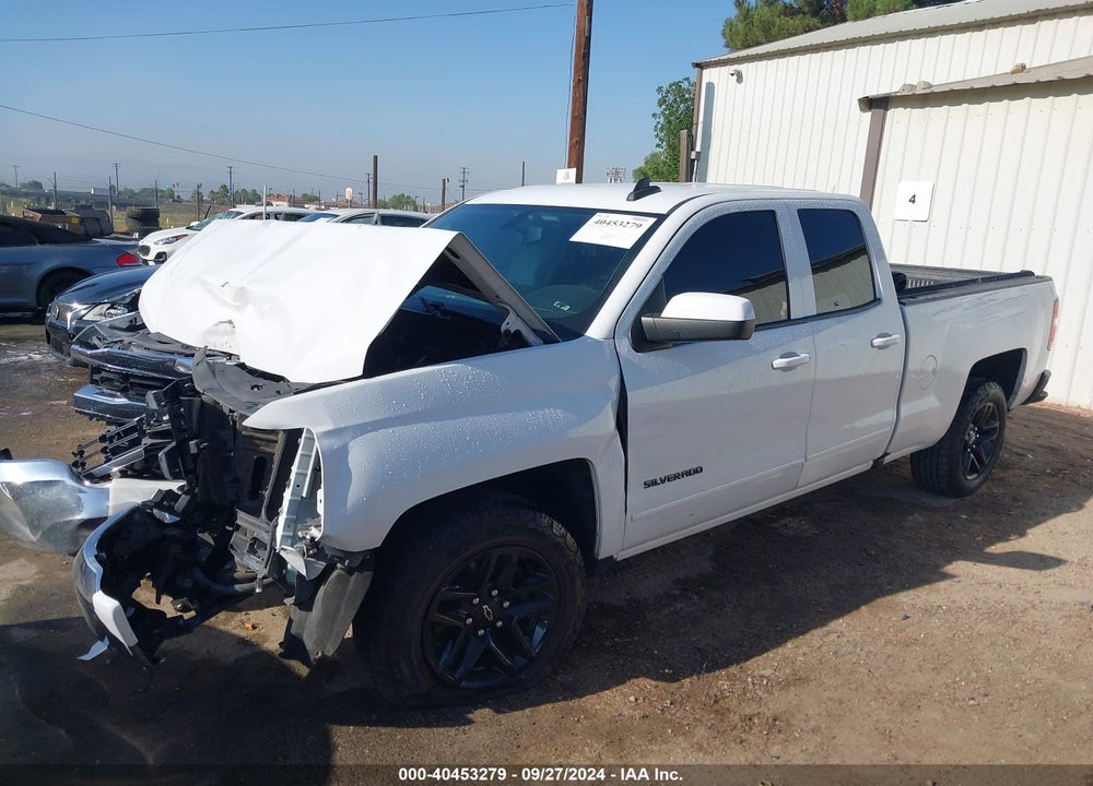 2018 CHEVROLET SILVERADO 1500 1LT VIN: 1GCRCREC0JZ161922