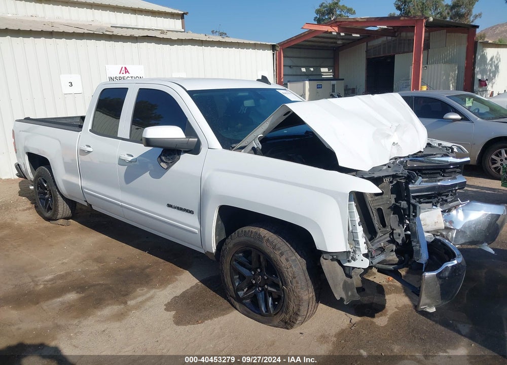 2018 CHEVROLET SILVERADO 1500 1LT VIN: 1GCRCREC0JZ161922