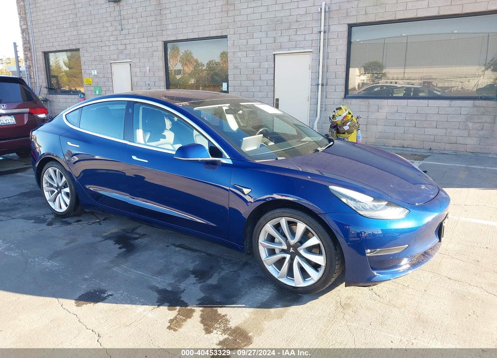 2018 TESLA MODEL 3 LONG RANGE/PERFORMANCE VIN: 5YJ3E1EB3JF063725