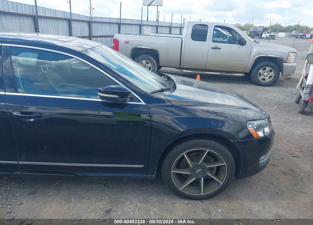 2013 VOLKSWAGEN PASSAT 3.6L V6 SEL PREMIUM VIN: 1VWCM7A35DC042751