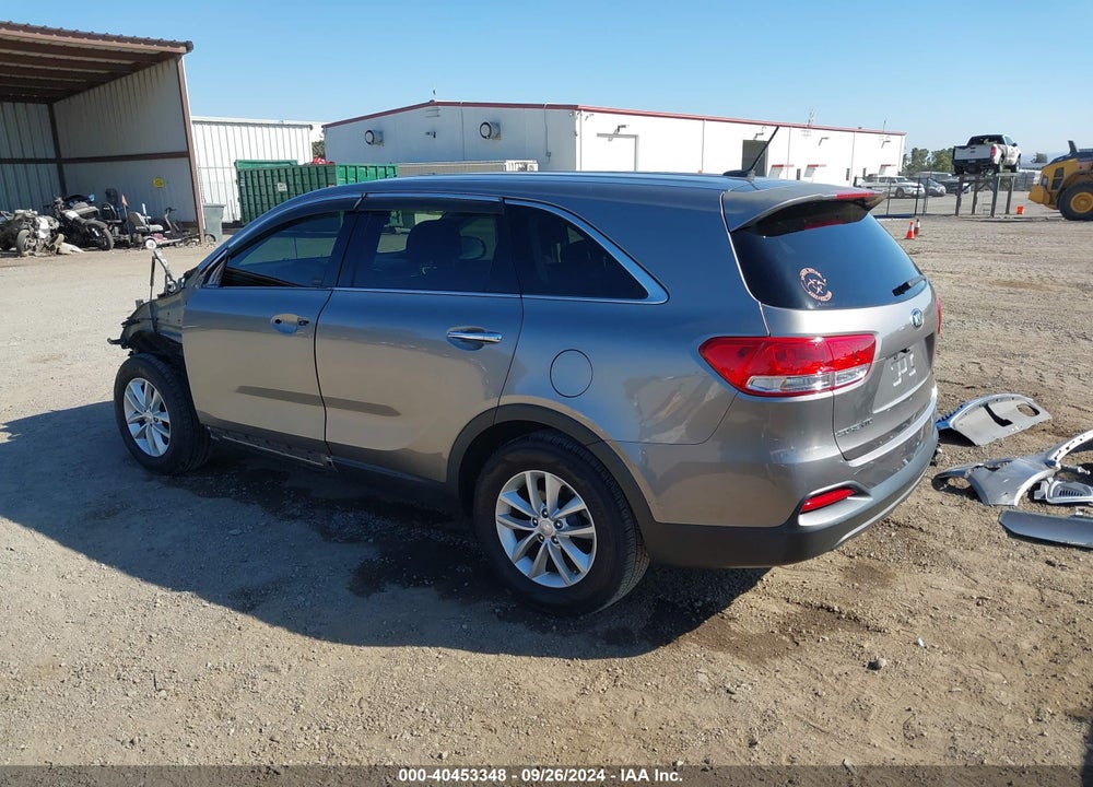 2017 KIA SORENTO 2.4L L VIN: 5XYPG4A32HG286417