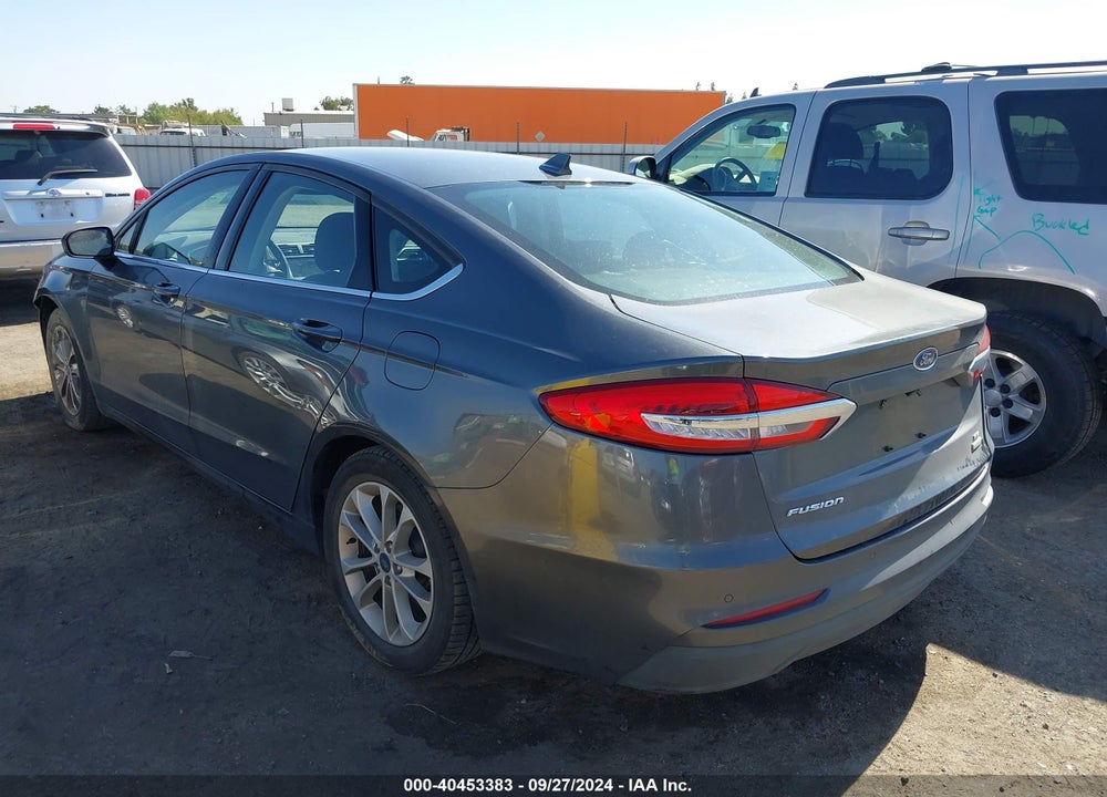 2019 FORD FUSION SE VIN: 3FA6P0HD6KR115420