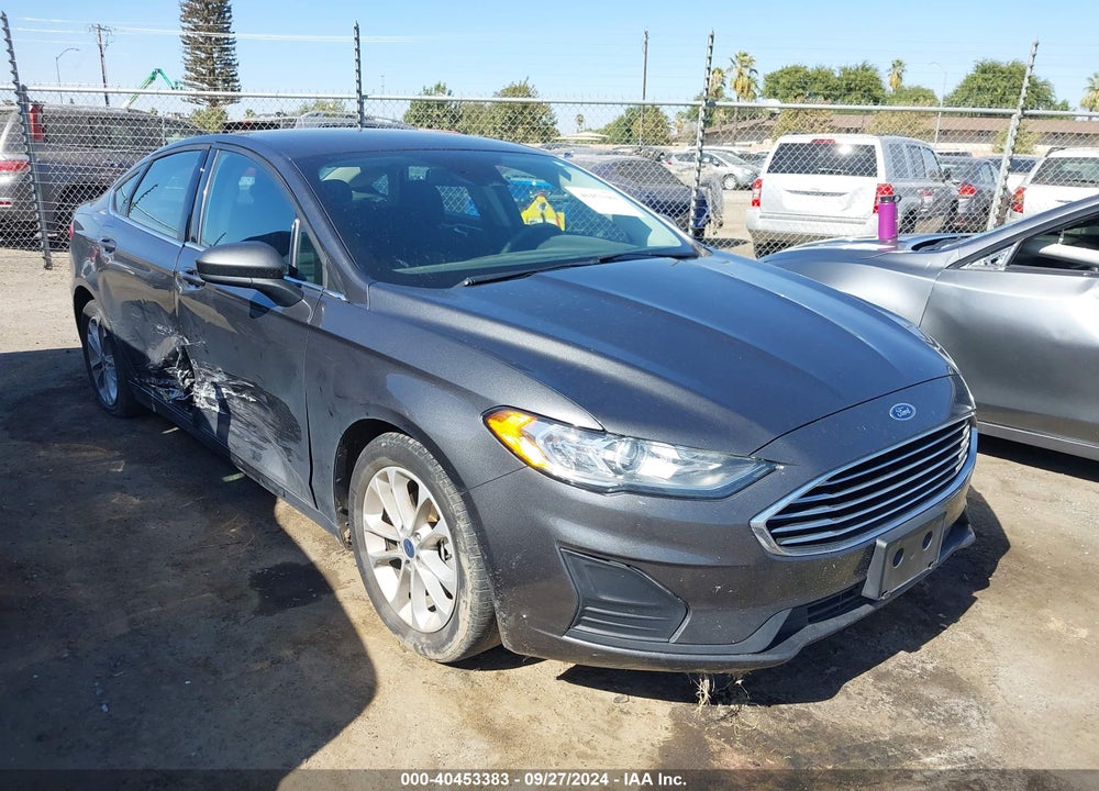 2019 FORD FUSION SE VIN: 3FA6P0HD6KR115420