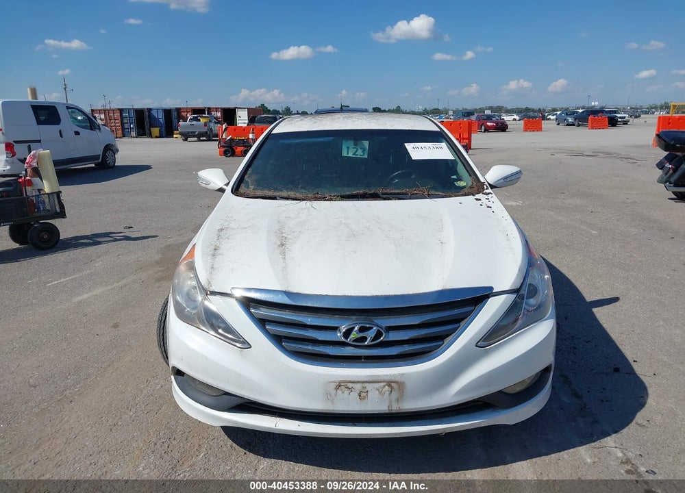 2014 HYUNDAI SONATA SE 2.0T VIN: 5NPEC4AB7EH815603