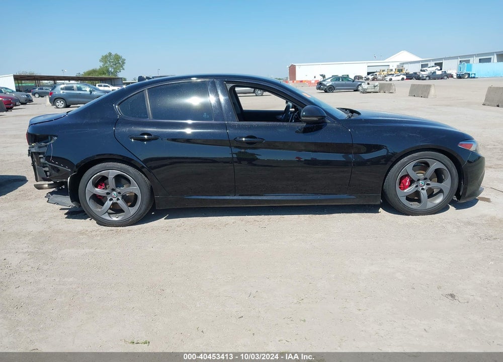 2018 ALFA ROMEO GIULIA RWD VIN: ZARFAEBN9J7582272