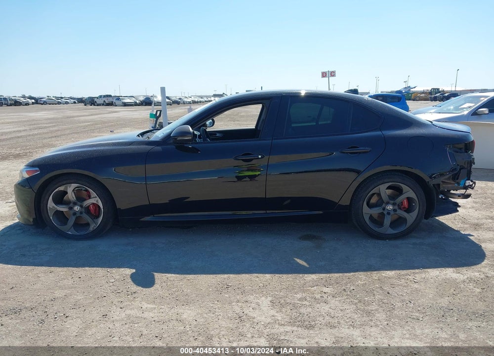 2018 ALFA ROMEO GIULIA RWD VIN: ZARFAEBN9J7582272