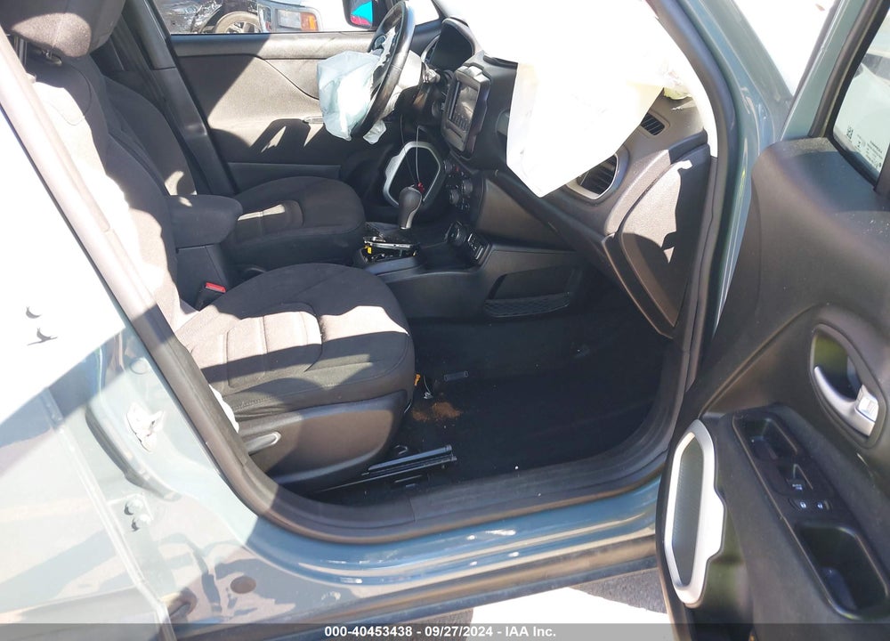 2018 JEEP RENEGADE LATITUDE 4X4 VIN: ZACCJBBB6JPJ36260