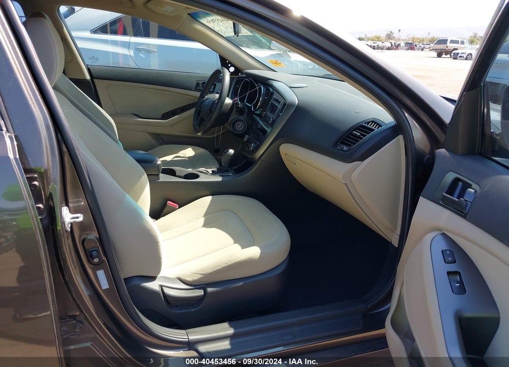 2011 KIA OPTIMA LX VIN: KNAGM4A71B5120737