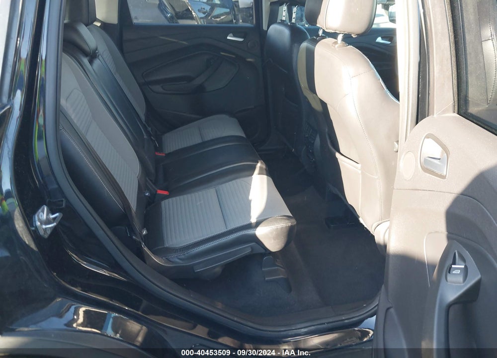 2017 FORD ESCAPE SE VIN: 1FMCU0GD7HUA19560