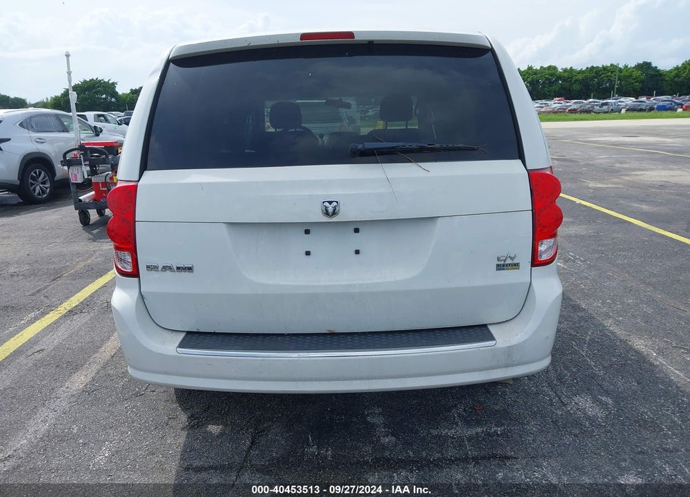 2015 RAM CARGO TRADESMAN VIN: 2C4JRGAG1FR679614