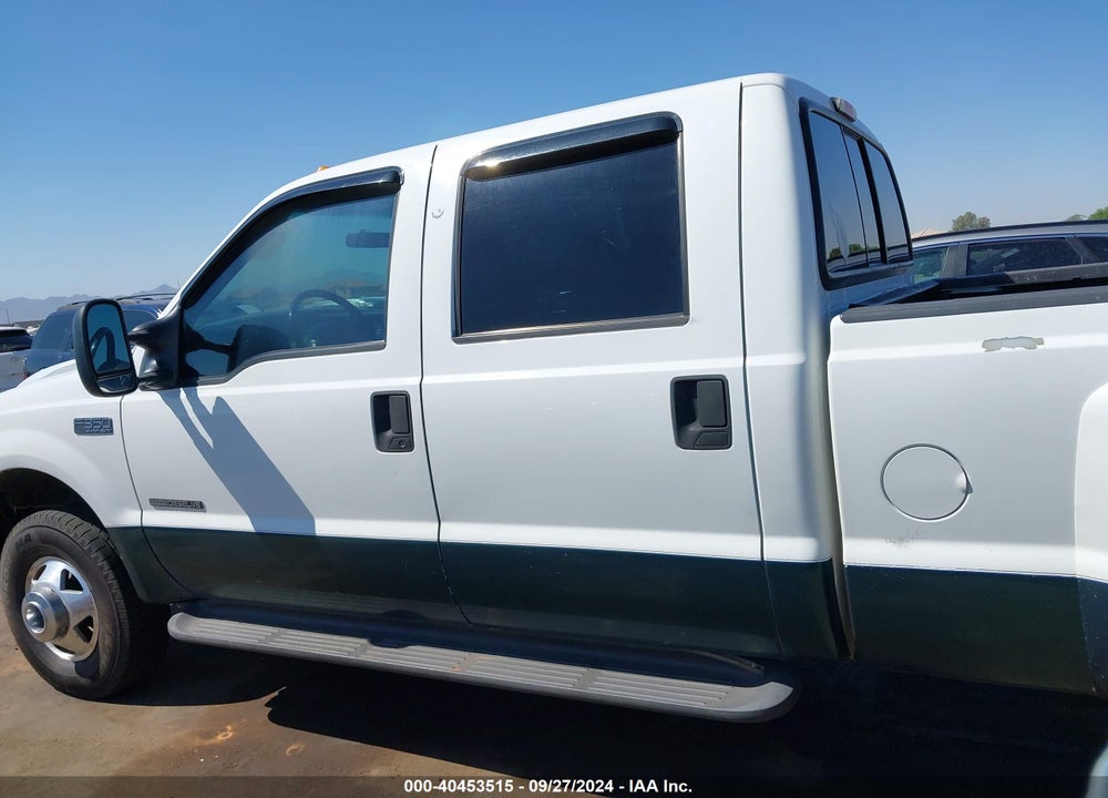 2001 FORD SUPER DUTY F-350 DRW LARIAT/XL/XLT VIN: 1FTWW33F41EA01862