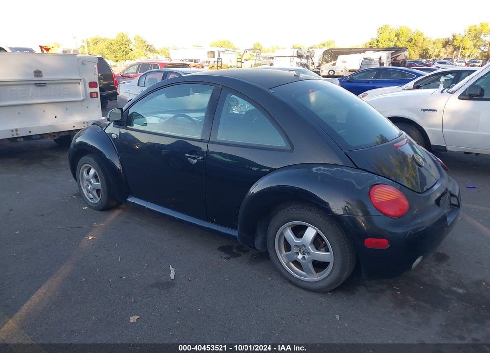 2000 VOLKSWAGEN NEW BEETLE GL VIN: 3VWBC21C3YM420880