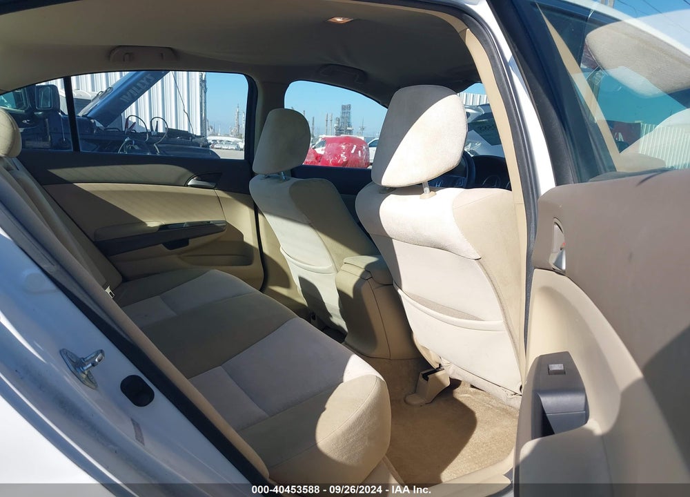 2010 HONDA ACCORD 2.4 LX-P VIN: 1HGCP2F40AA145406
