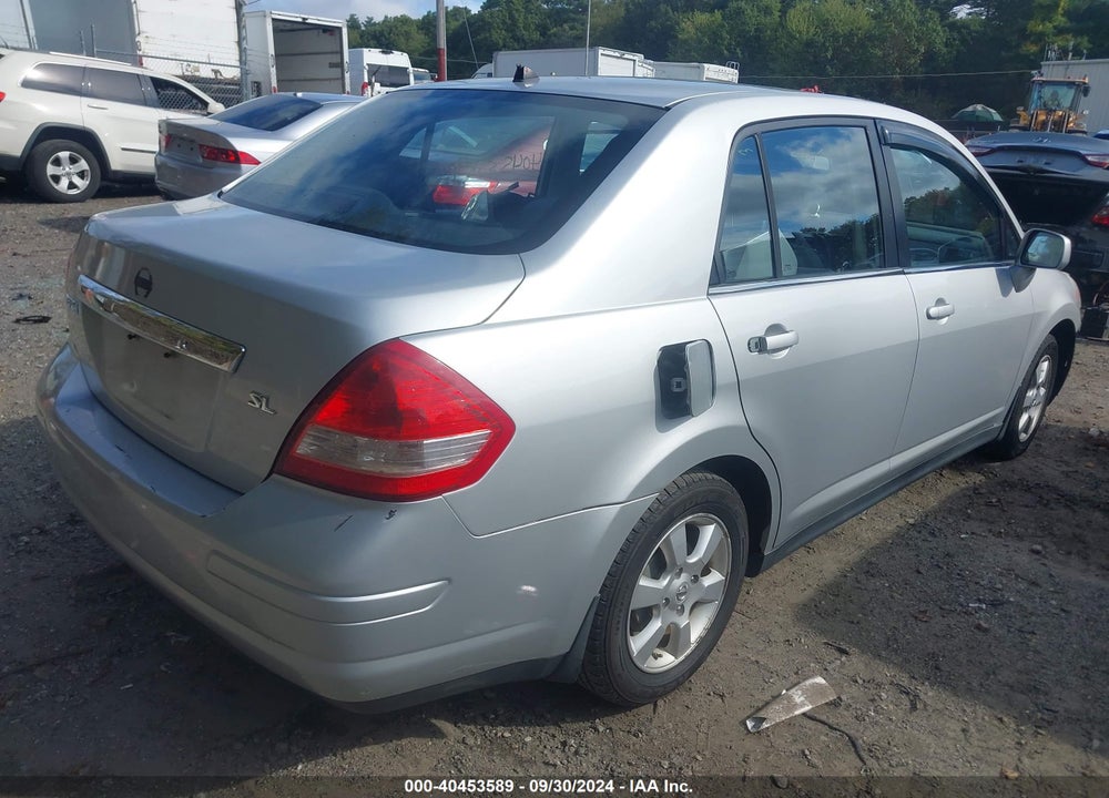 2008 NISSAN VERSA 1.8SL VIN: 3N1BC11E18L370858
