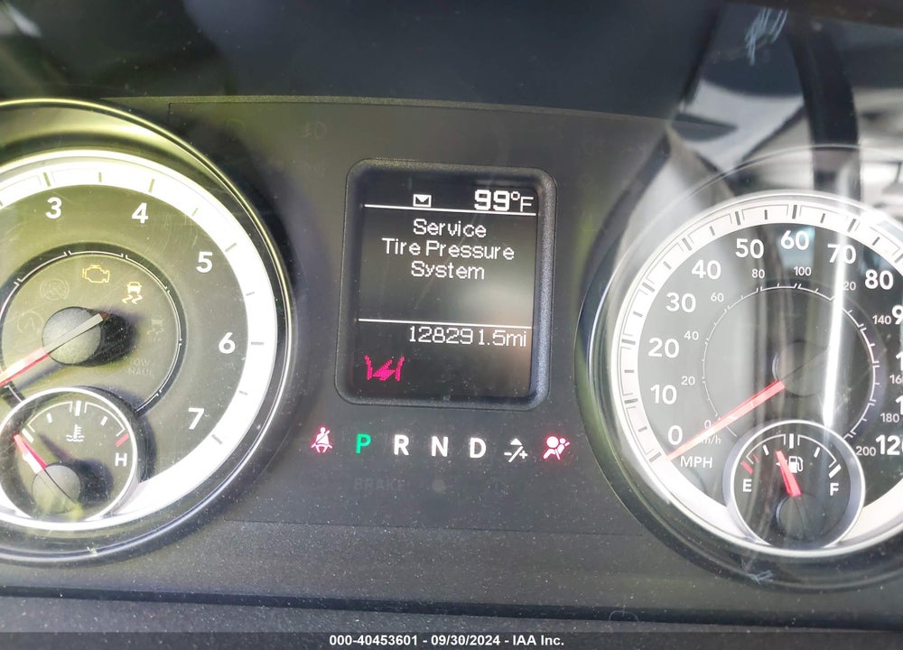 2013 RAM 1500 EXPRESS VIN: 3C6JR6AT0DG585256