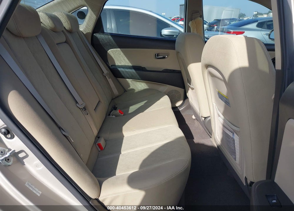 2010 HYUNDAI ELANTRA GLS VIN: KMHDU4AD3AU170468